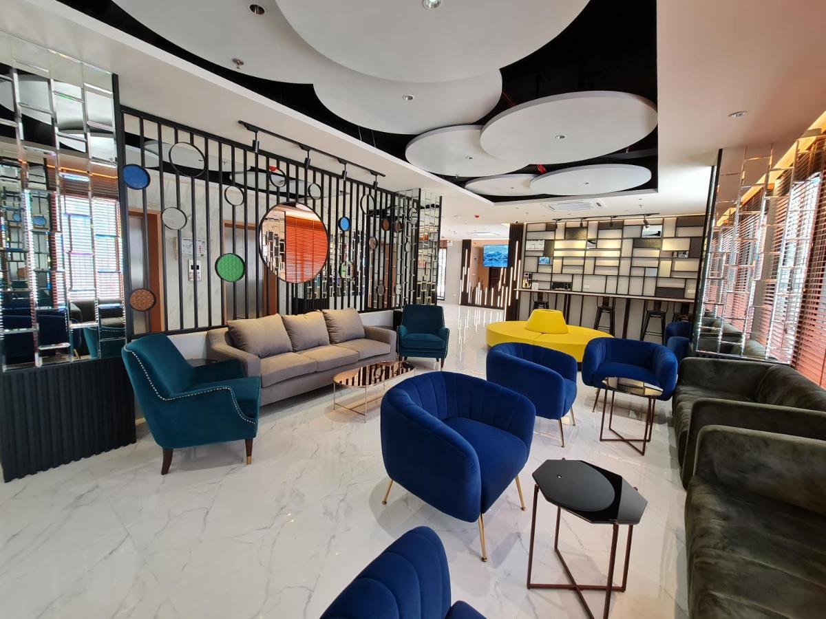 โรงแรม The Neuf@ratchada กรุงเทพมหานคร